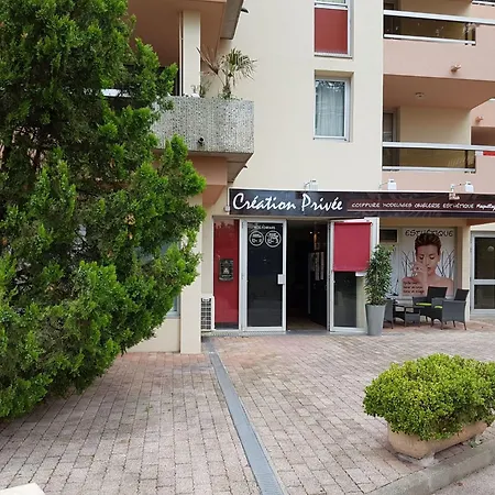 Ruhige Tourismusmoeblierung Mit Balkon Und Pool By Interhome * Roquebrune-Cap-Martin